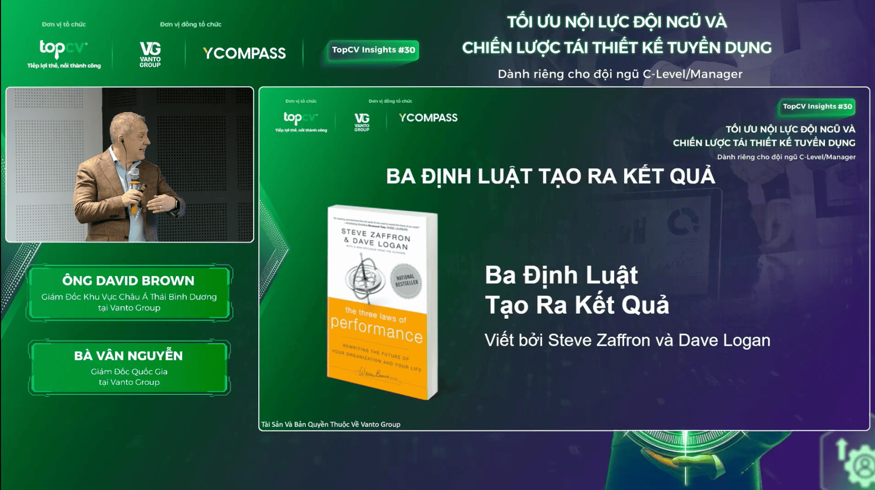 Diễn giả David chia sẻ cuốn sách Ba định luật tạo ra kết quả - Viết bởi Steve Zaffron và Dave Logan