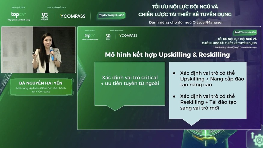 Upskilling & Reskilling - Mô hình quan trọng thể hiện sự kết hợp giữa đào tạo lại và nâng cao năng lực nội bộ để tối ưu talent pool